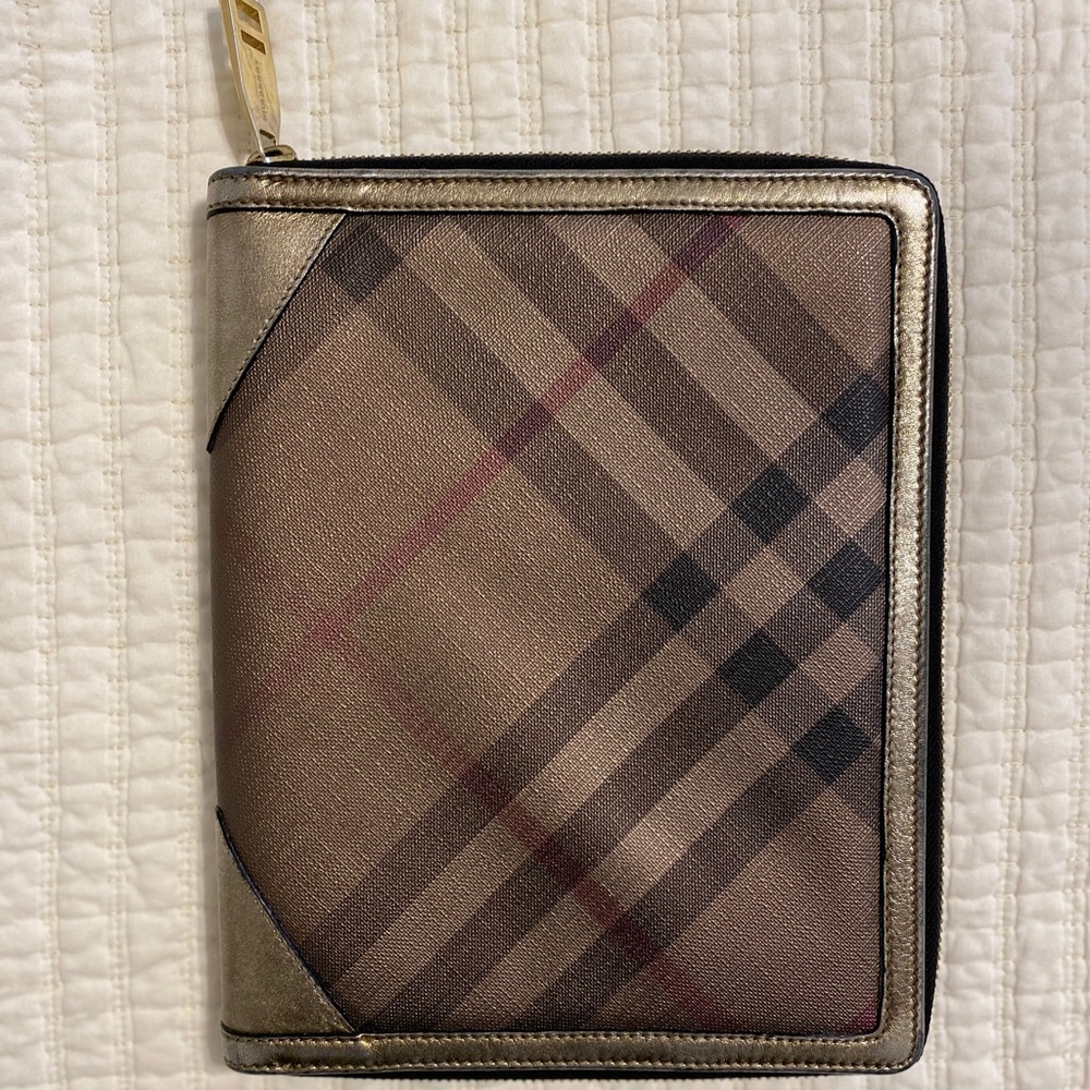 BURBERRY